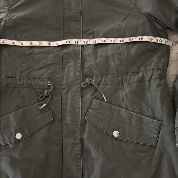 H&M Olive Sherpa Fleece Lined Hooded Utility Jacket - Picture 3 of 7